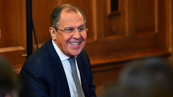 拉夫罗夫:希望俄罗斯人民用笑容来迎接新的2018年 - 俄罗斯卫星通讯社