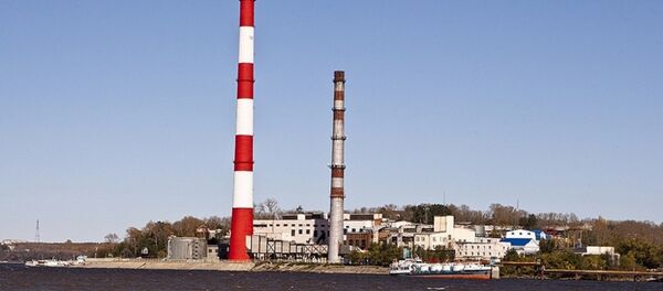 哈巴罗夫斯克社会活动者称阿穆尔河仍继续遭石油产品污染 - 俄罗斯卫星通讯社