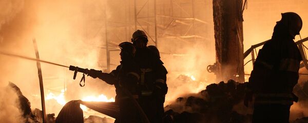 哈尔科夫州巴拉基亚市弹药库起火 哈尔科夫州巴拉基亚市弹药库起火 - 俄罗斯卫星通讯社