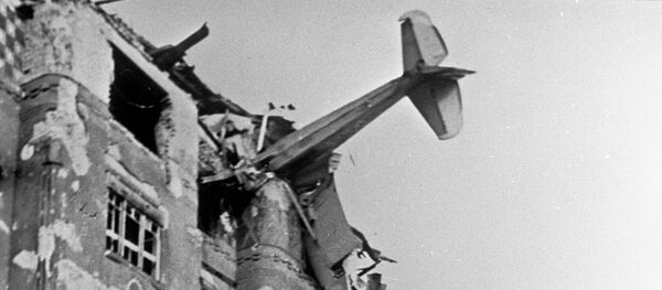 历史镜头：传奇摄影记者叶夫根尼·哈尔捷伊拍下的照片 - 俄罗斯卫星通讯社