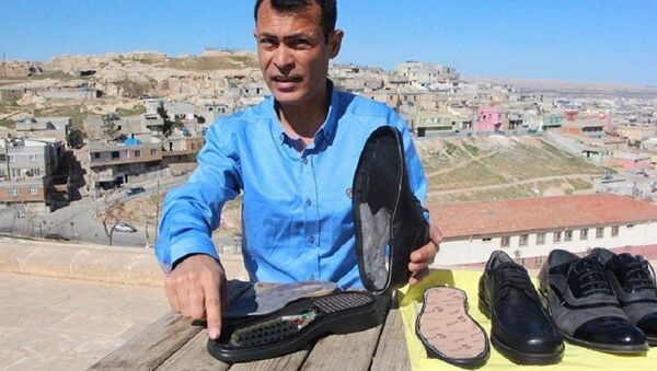 土耳其安全部门人员发明“反恐鞋” - 俄罗斯卫星通讯社