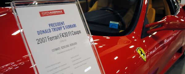 特朗普的私人跑車 - 俄羅斯衛星通訊社