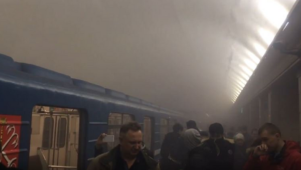 俄偵查委員會消息稱，已根據俄聯邦刑法典205條（恐怖襲擊）就聖彼得堡地鐵爆炸提起刑事立案 - 俄羅斯衛星通訊社