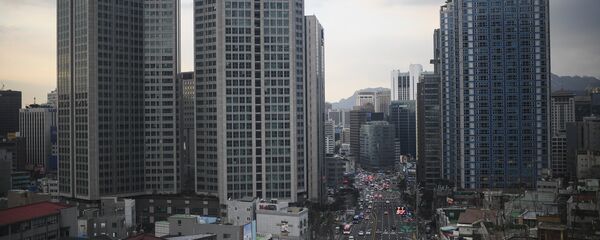 韓國檢察院就腐敗醜聞訊問樂天集團會長 韓國檢察院就腐敗醜聞訊問樂天集團會長 - 俄羅斯衛星通訊社