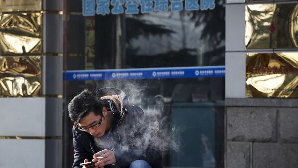 中國未成年人仍能購買到電子煙 - 俄羅斯衛星通訊社