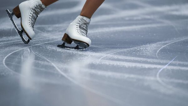 俄羅斯天堂隊獲得花樣滑冰隊列滑世錦賽冠軍 - 俄羅斯衛星通訊社