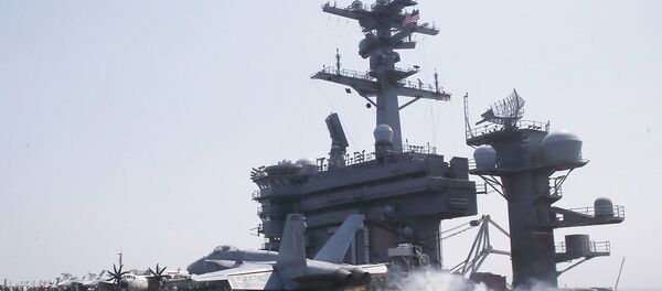 Авианосец США Карл Винсон - 俄罗斯卫星通讯社