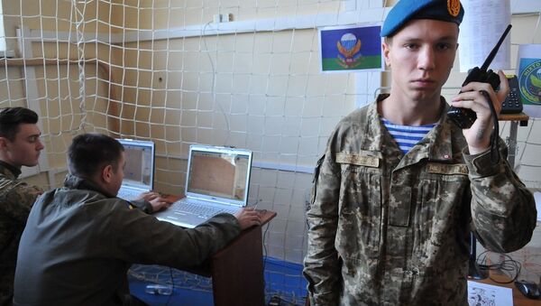 国防部：乌克兰军人使用酒精量变少 - 俄罗斯卫星通讯社