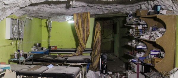 Destruction at a hospital room in Khan Sheikhun, a rebel-held town in the northwestern Syrian Idlib province - 俄罗斯卫星通讯社