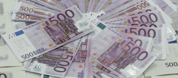 Counterfeit 500 euros bills - 俄羅斯衛星通訊社