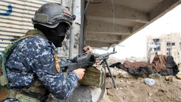 伊拉克軍隊正在檢查穿軍裝人員處決22人視頻的真實性 - 俄羅斯衛星通訊社