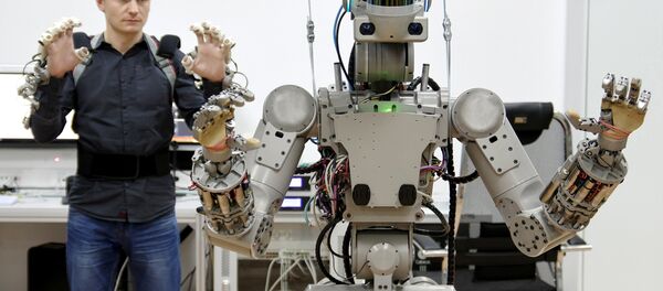 Испытания робота проекта Спасатель - 俄羅斯衛星通訊社