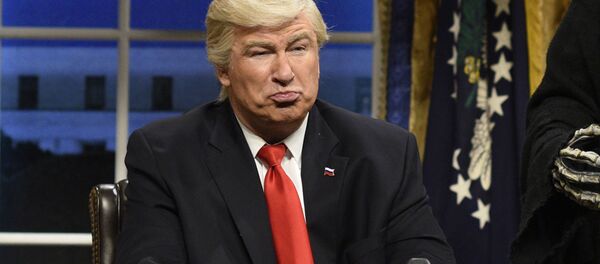 美知名演员因模仿特朗普获艾美奖 - 俄罗斯卫星通讯社