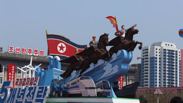 朝鲜代表团已动身飞往俄罗斯参加十月革命一百周年的纪念活动 - 俄罗斯卫星通讯社