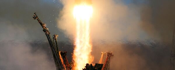 搭载“联盟MS-04”人造卫星的“联盟-FG”运载火箭从拜科努尔发射场升空 - 俄罗斯卫星通讯社