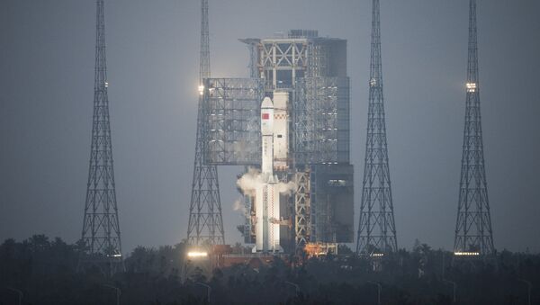 A Long March 7 orbital launch vehicle carrying China's cargo spacecraft Tianzhou-1 is seen at its launch pad - 俄羅斯衛星通訊社