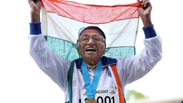 印度101歲老人參加世界運動會百米賽跑 - 俄羅斯衛星通訊社