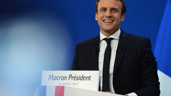 Кандидат в президенты Франции, лидер движения En Marche Эммануэль Макрон во время пресс-конференции  во Франции - 俄羅斯衛星通訊社