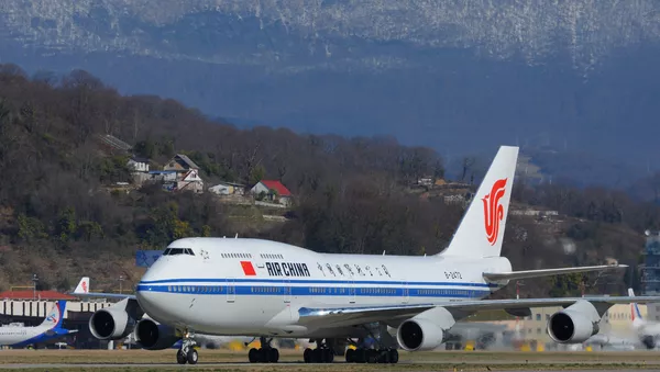 Самолет авиакомпании Air China в аэропорту Адлера - 俄羅斯衛星通訊社