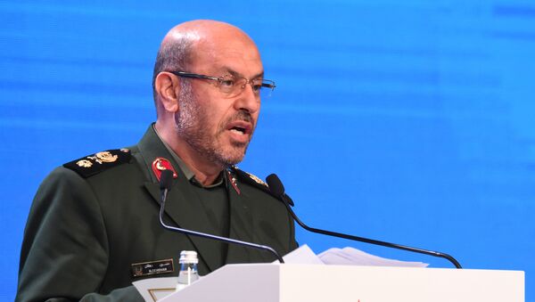 伊朗国防部长侯赛因·达赫甘 - 俄罗斯卫星通讯社
