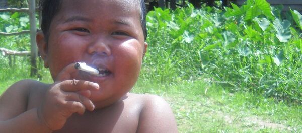 全球最小烟民成功戒烟和减肥 - 俄罗斯卫星通讯社