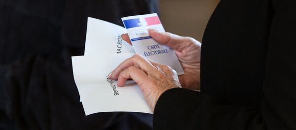 法國總統大選第二輪投票率為65.30%，低於第一輪 - 俄羅斯衛星通訊社