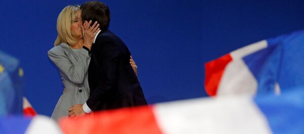 马克龙 - 俄罗斯卫星通讯社