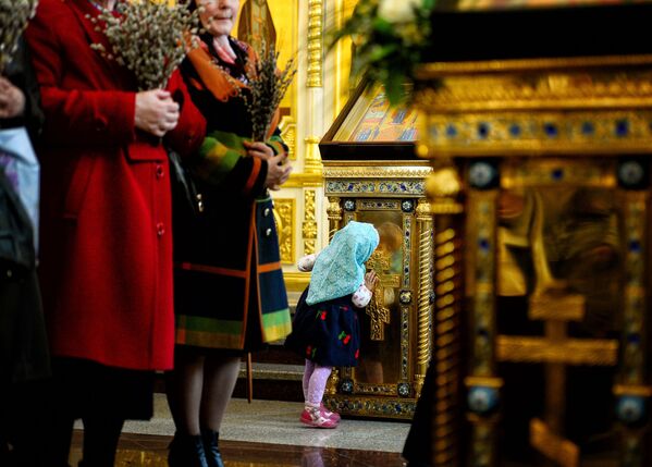 符拉迪沃斯托克东正教徒庆祝“柳枝节”。 - 俄罗斯卫星通讯社