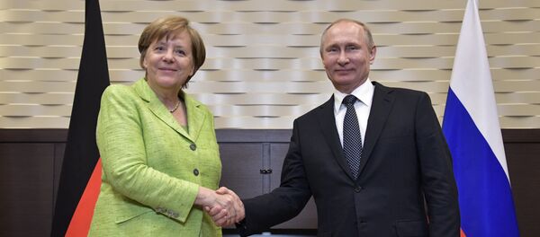 德國總理默克爾表示，她與俄羅斯總統普京的會談內容充實，俄羅斯是個有建設性的夥伴國。 - 俄羅斯衛星通訊社
