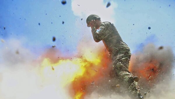 美國軍事攝影師拍下死亡前最後一秒爆炸瞬間 - 俄羅斯衛星通訊社
