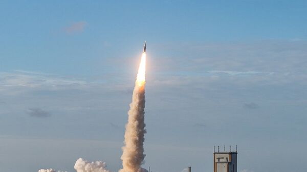 运载巴西和韩国卫星的阿丽亚娜5型火箭从库鲁航天中心发射 - 俄罗斯卫星通讯社