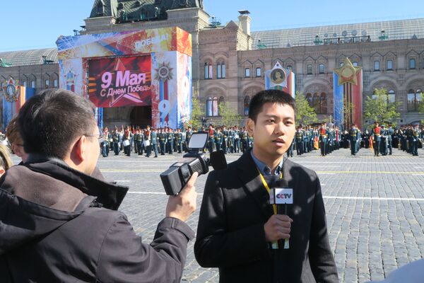 中国记者在红场 中国记者在红场 - 俄罗斯卫星通讯社