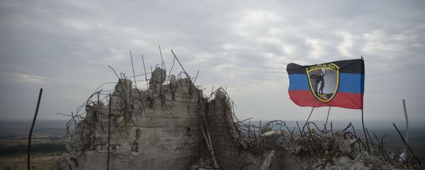 頓涅茨克領導人原定前往紹爾墓的必經之路上發生兩起爆炸 - 俄羅斯衛星通訊社