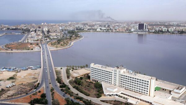 利比亞軍方從“基地”組織手中解放了在班加西的港口 - 俄羅斯衛星通訊社