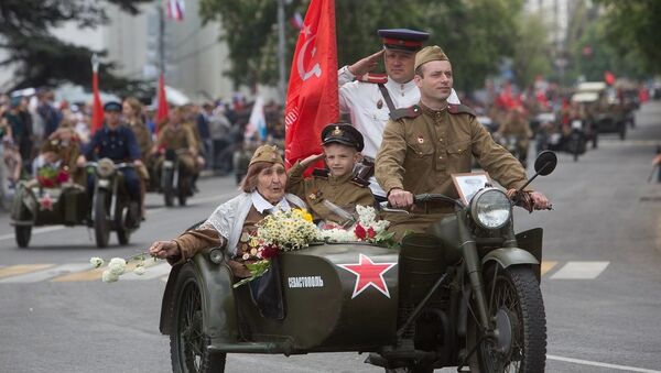 塞瓦斯托波尔胜利日阅兵汇集了1万名观众和参与者 - 俄罗斯卫星通讯社