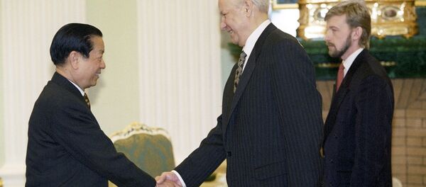 钱其琛 - 俄罗斯卫星通讯社