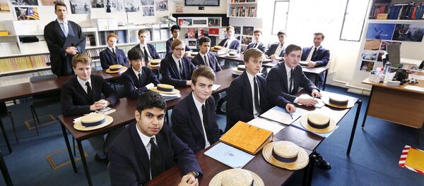 英國學生們 - 俄羅斯衛星通訊社