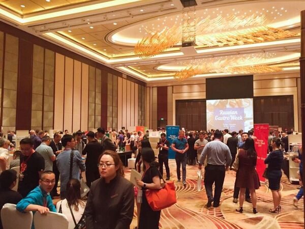 俄罗斯在上海举办品鉴会 俄罗斯在上海举办品鉴会 - 俄罗斯卫星通讯社