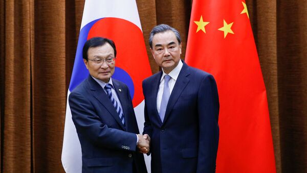 Chinese Foreign Minister Wang Yi meets South Korean special envoy Lee Hae-chan at the foreign ministry in Beijing - 俄羅斯衛星通訊社