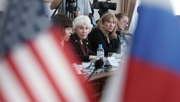 美國代表團團長在克里米亞預測將減輕對克里米亞的制裁 - 俄羅斯衛星通訊社