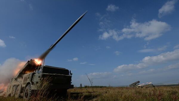 “飓风”多管火箭炮 - 俄罗斯卫星通讯社