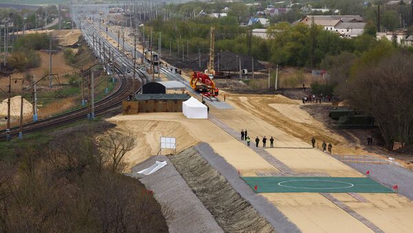 俄国防部宣布绕乌克兰铁路土方工程完工时间 - 俄罗斯卫星通讯社