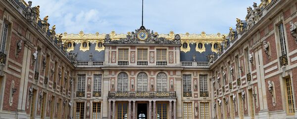 普京抵达法国 将对法进行工作访问 普京抵达法国 将对法进行工作访问 - 俄罗斯卫星通讯社