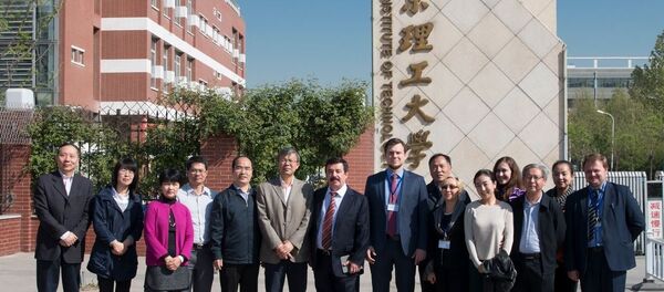 還在2013年夏就已宣佈，莫斯科大學和北京理工大學將聯合創辦第一所俄中大學。 - 俄羅斯衛星通訊社