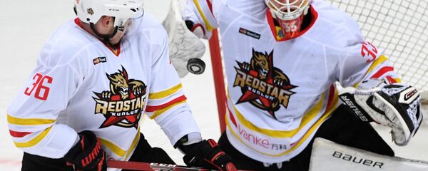 大陆冰球联盟常规赛中俄罗斯阿穆尔队胜中国昆仑鸿星队 - 俄罗斯卫星通讯社