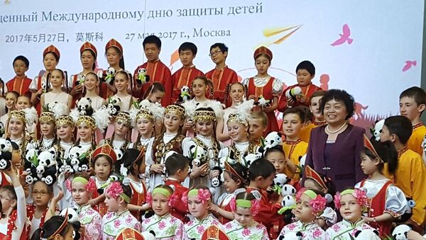俄中儿童大联欢，俄中友谊永相传 - 俄罗斯卫星通讯社