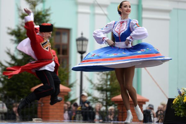 韃靼斯坦俄羅斯民歌節的參與者們 - 俄羅斯衛星通訊社