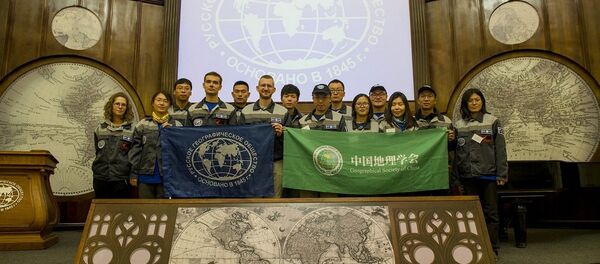 “戈格兰岛”俄中生态探险活动中国参与者前往俄罗斯地理学会圣彼得堡总部 “戈格兰岛”俄中生态探险活动中国参与者前往俄罗斯地理学会圣彼得堡总部 - 俄罗斯卫星通讯社