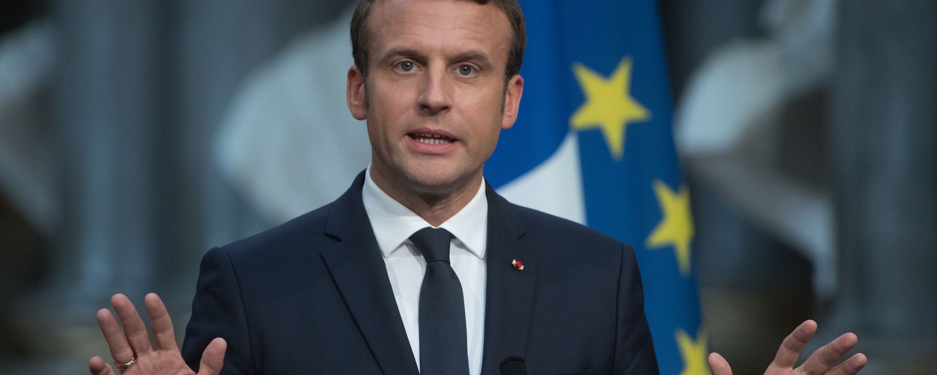 马克龙称欧洲恢复与普京的对话是“有益的” - 俄罗斯卫星通讯社, 1920, 19.12.2025