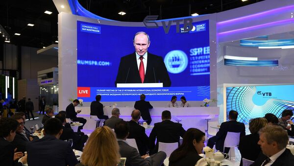 普京：俄将继续就两国关系正常化与美国保持对话 - 俄罗斯卫星通讯社